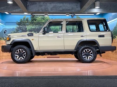 2025 Toyota LAND CRUISER 70 photo 26