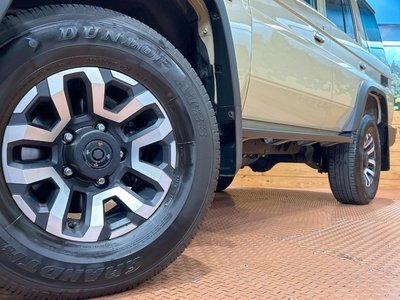 2025 Toyota LAND CRUISER 70 photo 13