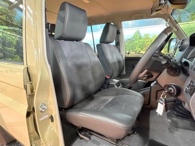 2025 Toyota LAND CRUISER 70 photo 9