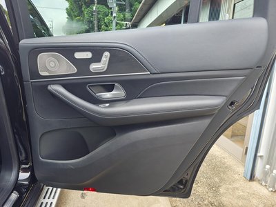 2024 Mercedes-BENZ GLS thumbnail 23