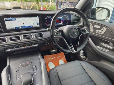 2024 Mercedes-BENZ GLS photo 3