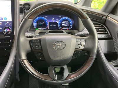 صورة 12 لـ 2023 Toyota ALPHARD