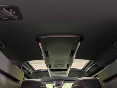 صورة 49 لـ 2023 Toyota ALPHARD