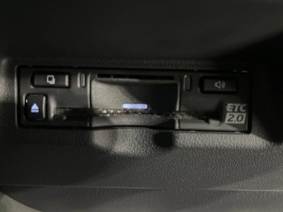 صورة 43 لـ 2023 Toyota ALPHARD