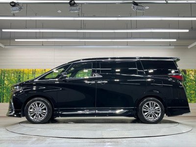 صورة 57 لـ 2023 Toyota ALPHARD