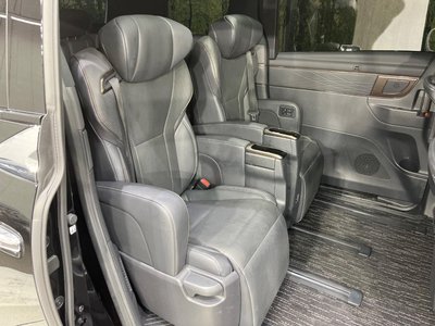 صورة 9 لـ 2023 Toyota ALPHARD