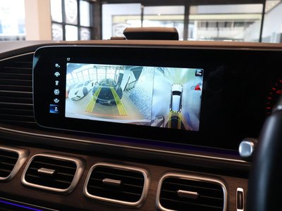 2022 Mercedes-BENZ GLS thumbnail 32