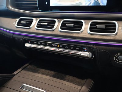 2022 Mercedes-BENZ GLS thumbnail 34