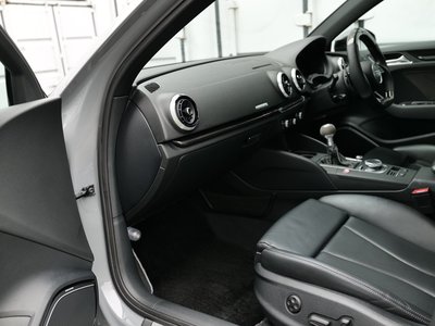 2018 AUDI RS3 SEDAN photo 22