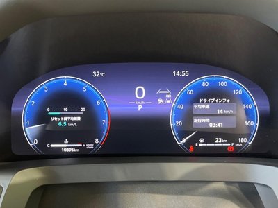 صورة 49 لـ 2025 Toyota ALPHARD