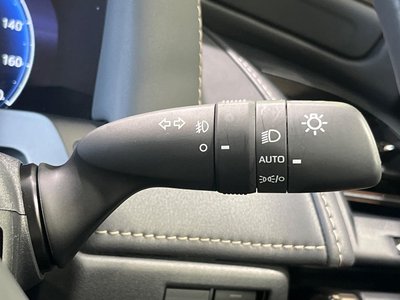 صورة 52 لـ 2025 Toyota ALPHARD