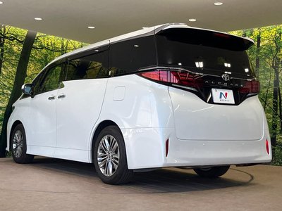 صورة 24 لـ 2025 Toyota ALPHARD