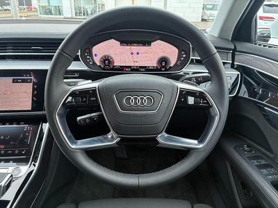 2025 AUDI A8 photo 14