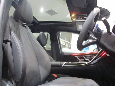 2025 Mercedes-BENZ EQE photo 13