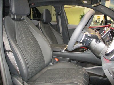 2025 Mercedes-BENZ EQE photo 14