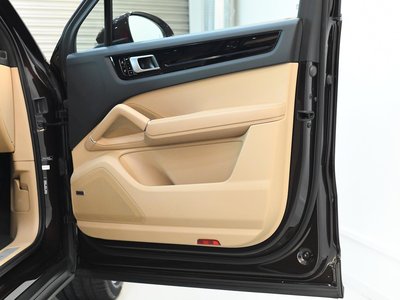 2021 Porsche CAYENNE 照片 66