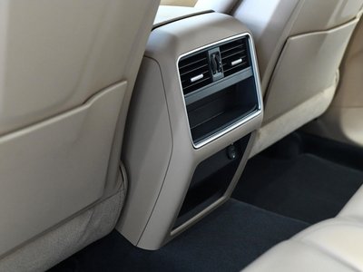 2021 Porsche CAYENNE 照片 30