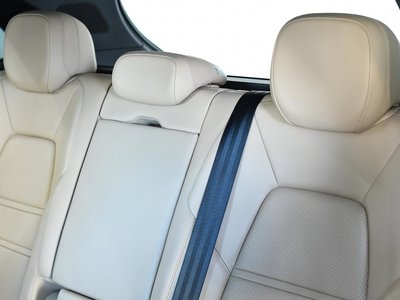 2021 Porsche CAYENNE 照片 25