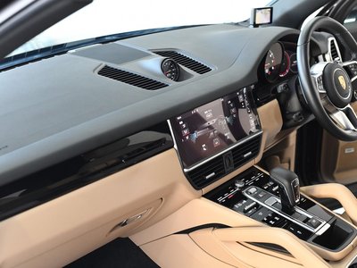 2021 Porsche CAYENNE 照片 54