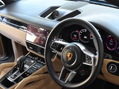 2021 Porsche CAYENNE 照片 48