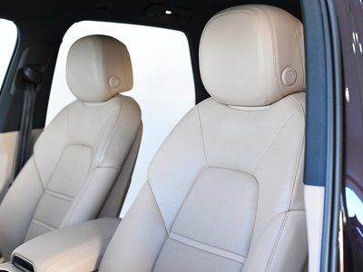 2021 Porsche CAYENNE 照片 16