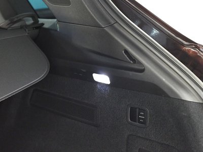 2021 Porsche CAYENNE 照片 8