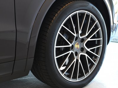 2021 Porsche CAYENNE 照片 71