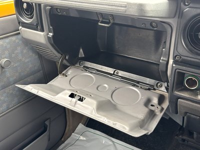 2001 Toyota LAND CRUISER 70 thumbnail 40