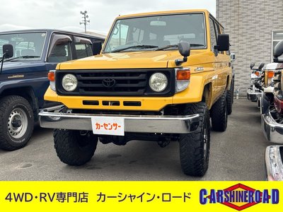 2001 Toyota LAND CRUISER 70 photo 1