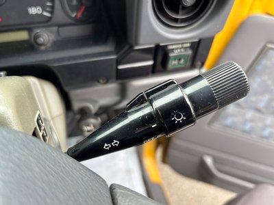 2001 Toyota LAND CRUISER 70 thumbnail 33
