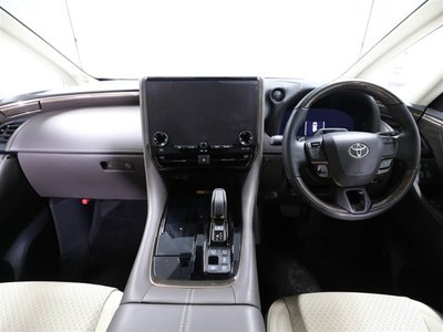 2023 Toyota ALPHARD — фото 18