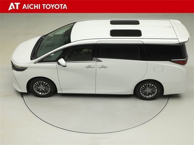 2023 Toyota ALPHARD — фото 11