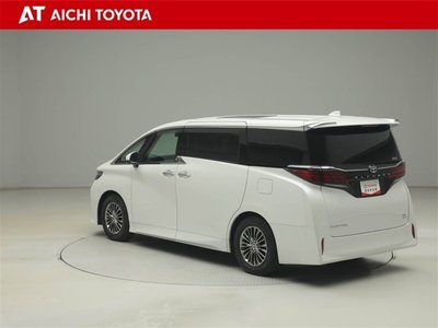 2023 Toyota ALPHARD — фото 4