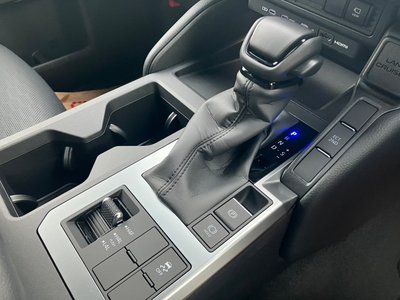 2025 Toyota LAND CRUISER 250 — фото 20