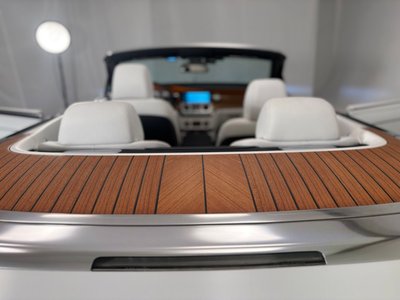 2016 ROLLS-ROYCE DAWN 照片 42
