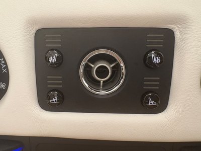 2016 ROLLS-ROYCE DAWN 照片 52