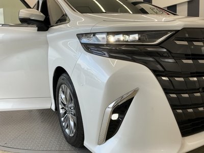 صورة 25 لـ 2024 Toyota ALPHARD