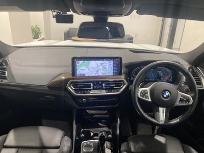 2023 BMW X4 photo 3