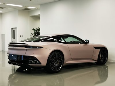 2022 Aston Martin DBS SUPERLEGGERA — миниатюра 66