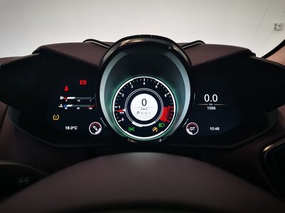 2022 Aston Martin DBS SUPERLEGGERA — миниатюра 18