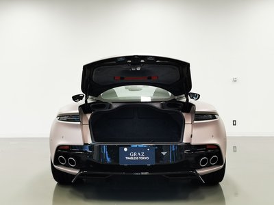 2022 Aston Martin DBS SUPERLEGGERA — миниатюра 65