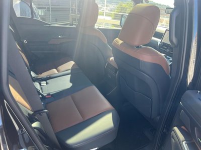 2025 Lexus GX 照片 36
