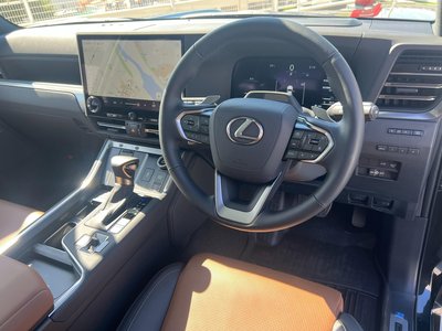 2025 Lexus GX 照片 33
