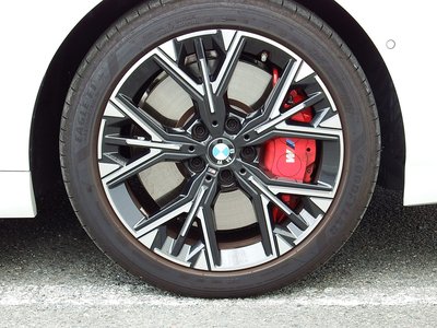 2025 BMW 1 SERIES 照片 15