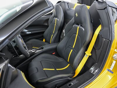 صورة 7 لـ 2023 Ferrari SF90 SPIDER