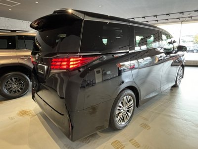 2025 Toyota ALPHARD 照片 5