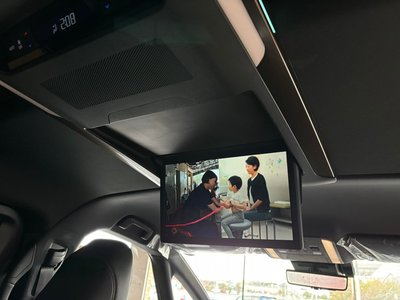 2025 Toyota ALPHARD 照片 17