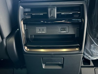 2025 Toyota ALPHARD 照片 29