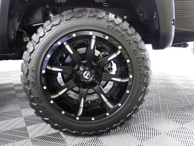 2012 Toyota TUNDRA thumbnail 25