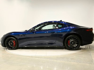 صورة 9 لـ 2023 Maserati GRANTURISMO